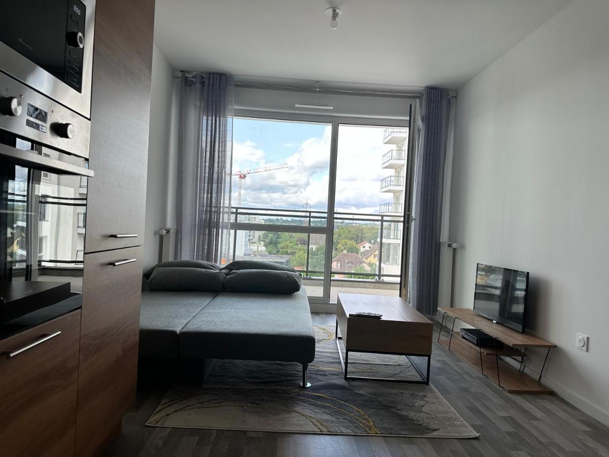 Agreable 2 Pieces Avec Balcon Et Parking Transports By Immo Kit Bnb Sarcelles Eksteriør bilde