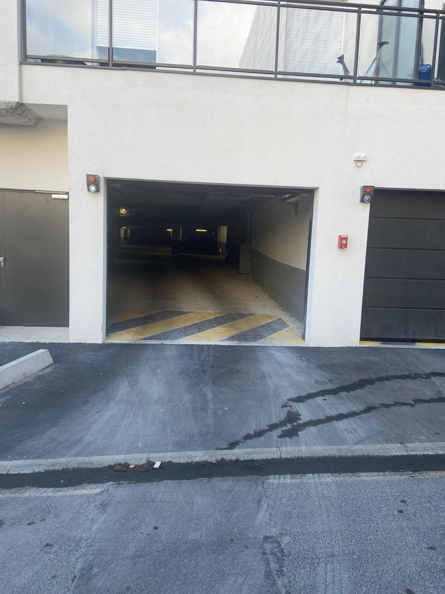 Agreable 2 Pieces Avec Balcon Et Parking Transports By Immo Kit Bnb Sarcelles Eksteriør bilde