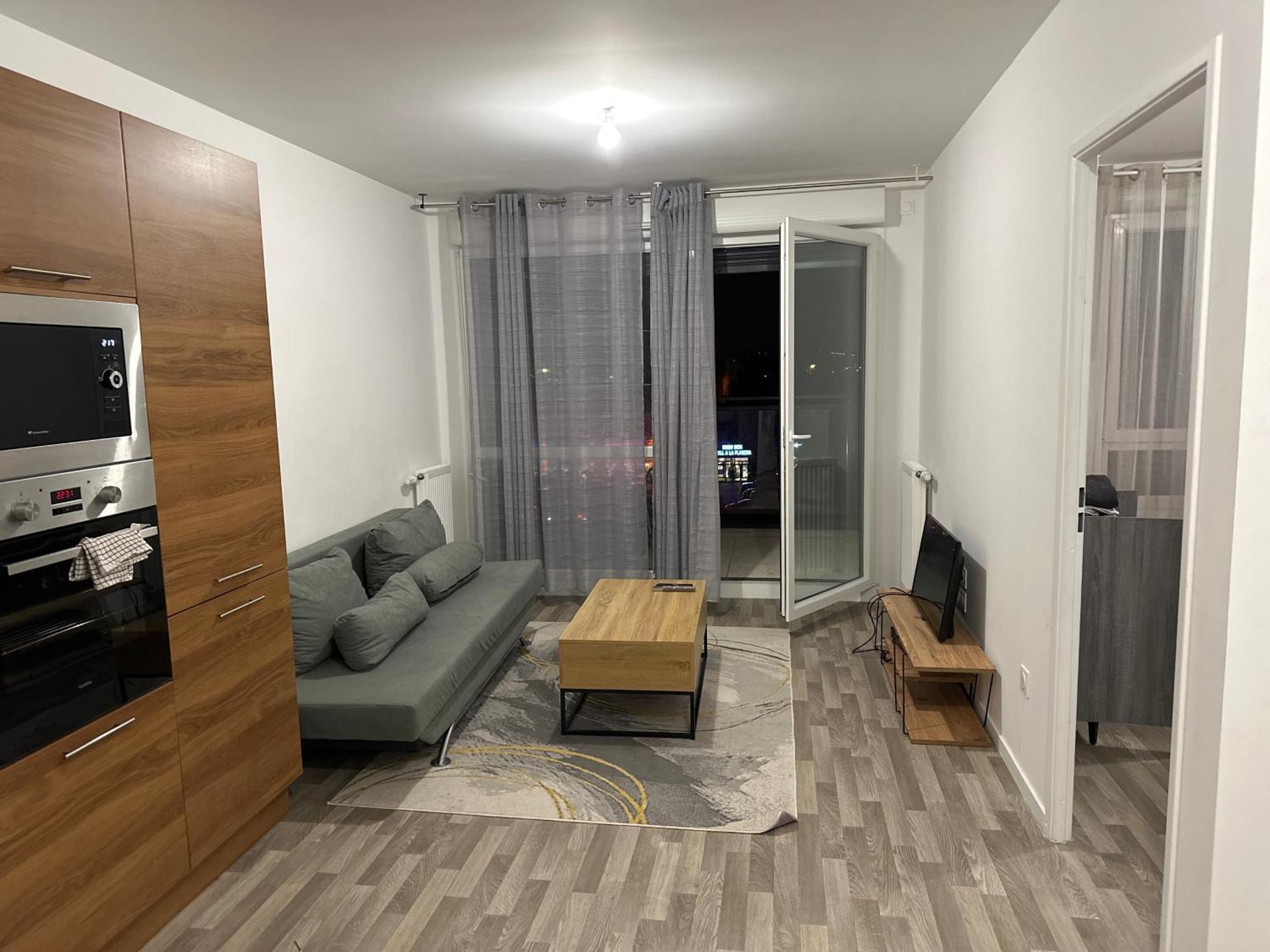 Agreable 2 Pieces Avec Balcon Et Parking Transports By Immo Kit Bnb Sarcelles Eksteriør bilde
